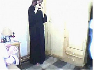 Arab spread out praying then masturbating