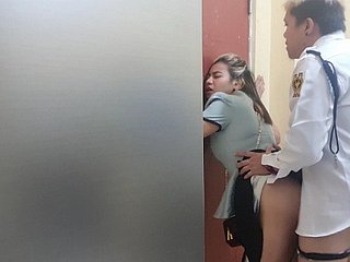 새로운 바이러스 성 피나이 트렌드! NA 비디오 코 SI 가드 Nagkakantutan, Kala Nila Wala Tao의 교사!