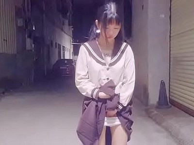 海口漫展圈母狗邱婉怡露出群内直播