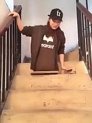 Elegant Chinese DHD spiralling down someone's skin stair